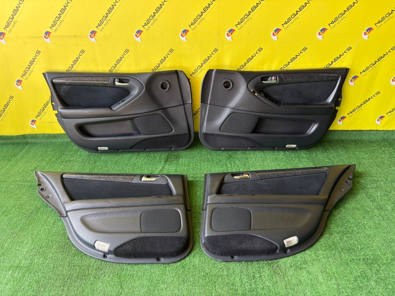 Обшивка дверей TOYOTA ARISTO JZS160 2JZ-GE 1998 (б/у)