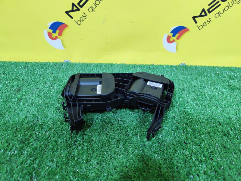 Сервопривод заслонок печки AUDI A1 8X CAX 2011 (б/у)