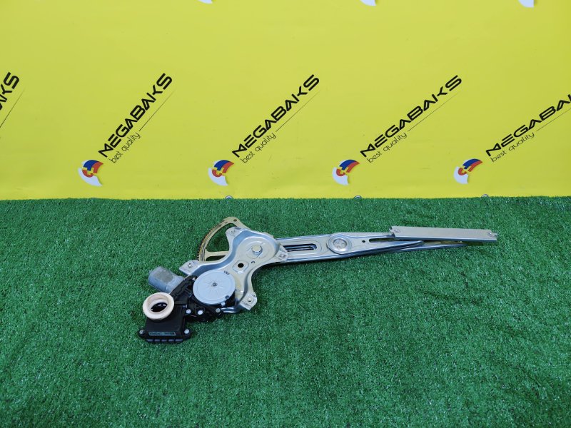 Стеклоподъемник TOYOTA AVENSIS ZRT272 3ZR-FAE 2012 передний правый (б/у)