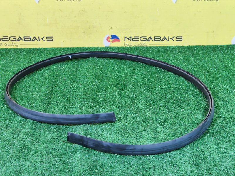 Молдинг на крышу HONDA FREED GB3 L15A 2013 левый (б/у)