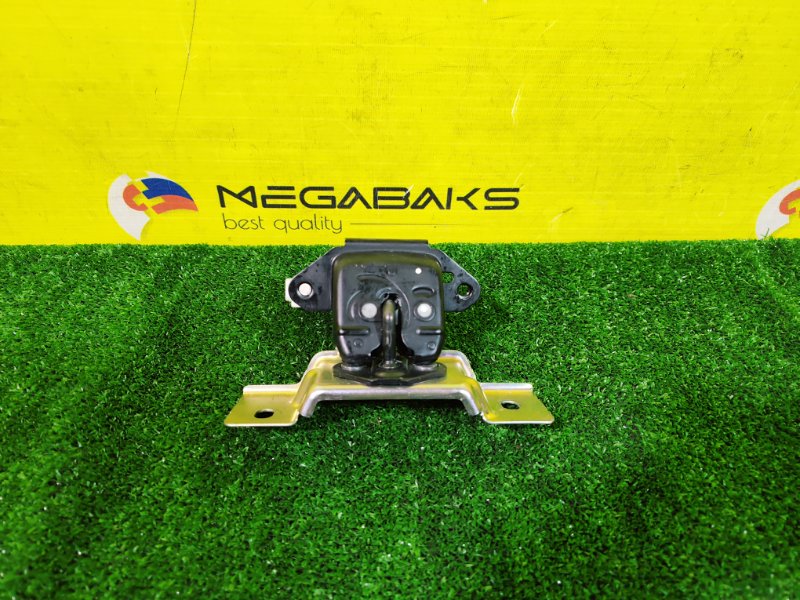 Замок 5-й двери NISSAN SERENA GFC27 MR20DE 2017 (б/у)