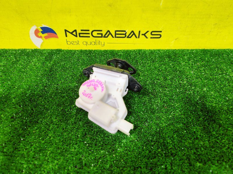 Замок 5-й двери NISSAN SERENA GFC27 MR20DE 2017 (б/у)