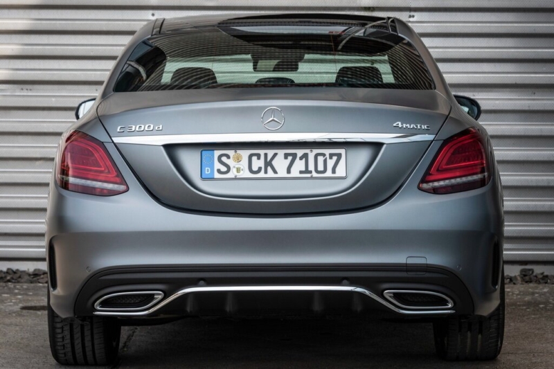 Бампер MERCEDES-BENZ C-CLASS C 205 задний (б/у)