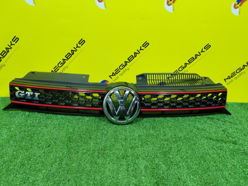 Решетка радиатора VOLKSWAGEN GOLF MK6 CCZ 2009 (б/у)