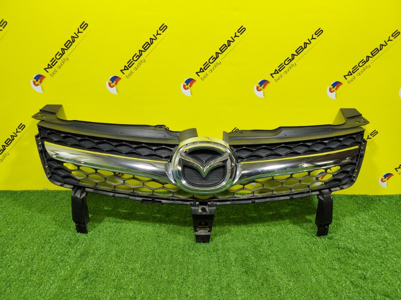 Решетка радиатора MAZDA MPV LY3P L3-VE 2011 (б/у)