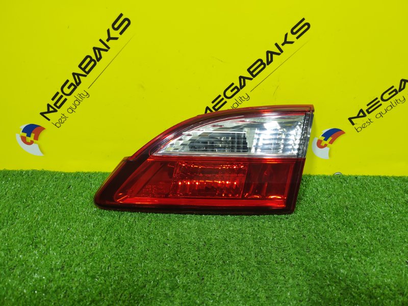 Стоп вставка MAZDA PREMACY CWFFW PE-VPS 2013 правый P9378 (б/у)
