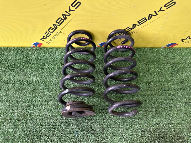 Пружина HONDA STEP WAGON RK1 R20A 2013 задняя 2wd (б/у)