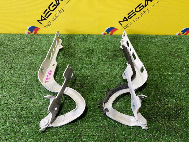 Петля капота PEUGEOT 208 A9 EP6 2013 (б/у)