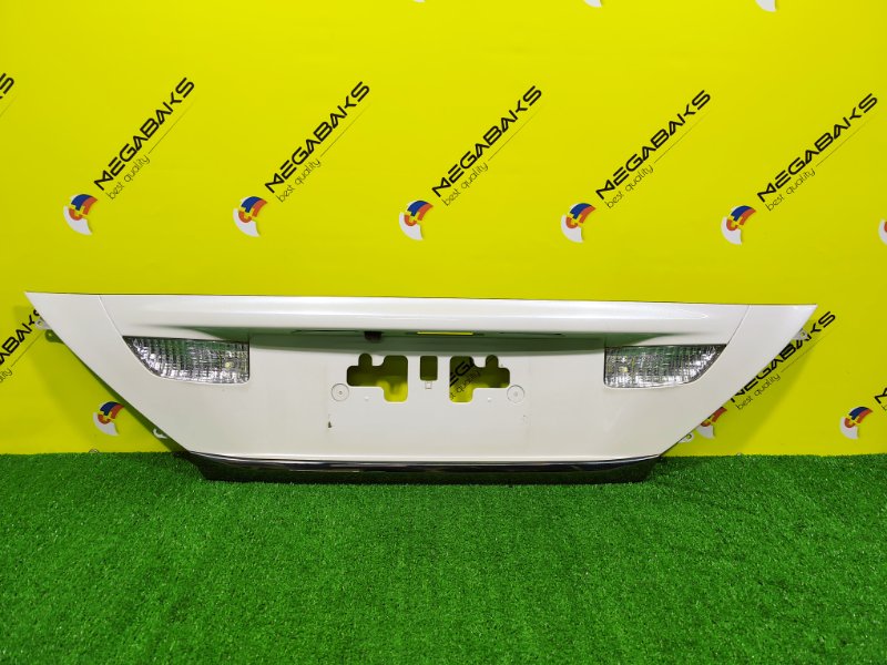 Накладка 5-й двери TOYOTA VELLFIRE ANH20W 2AZ-FE 2010 58-36 (б/у)