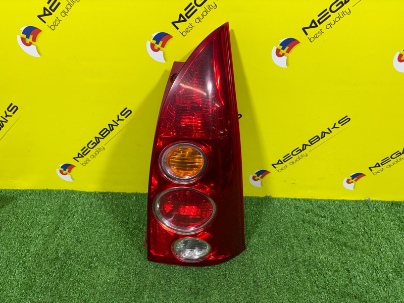 Стоп-сигнал MAZDA PREMACY CP8W FP 2004 правый 220-61961 (б/у)
