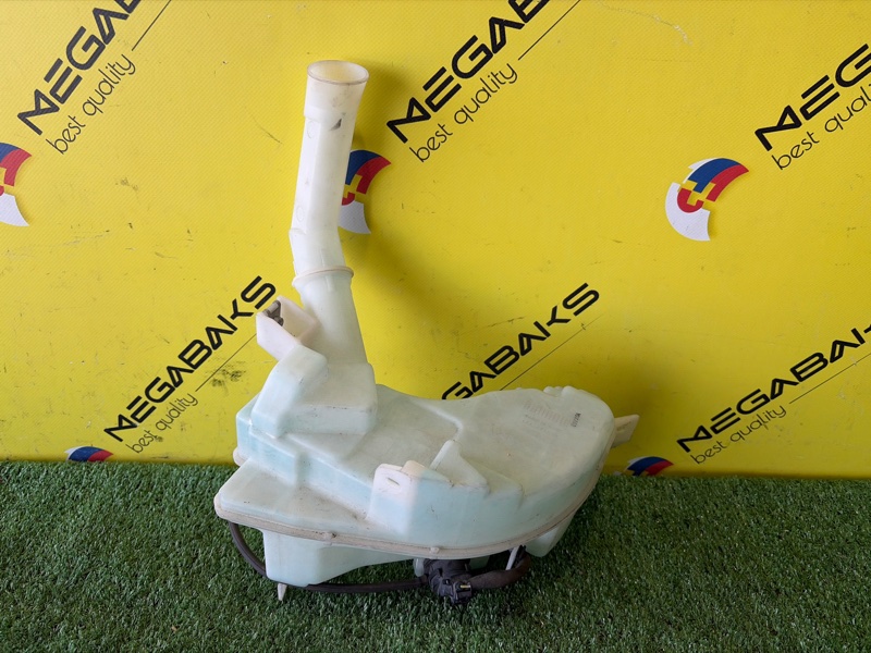 Бачок стеклоомывателя MAZDA AXELA BKEP LF-DE 2004 (б/у)