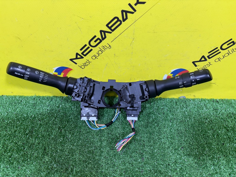 Блок подрулевых переключателей TOYOTA RACTIS NCP100 1NZ-FE 2008 TYMANKI (б/у)