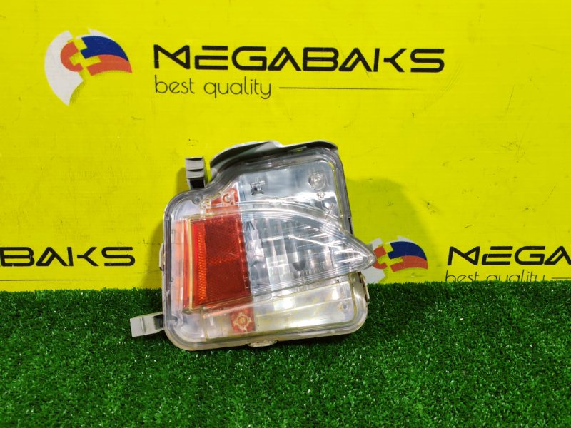 Катафот в бампер TOYOTA RACTIS NCP120 1NZ-FE 2011 задний правый 52-215 (б/у)