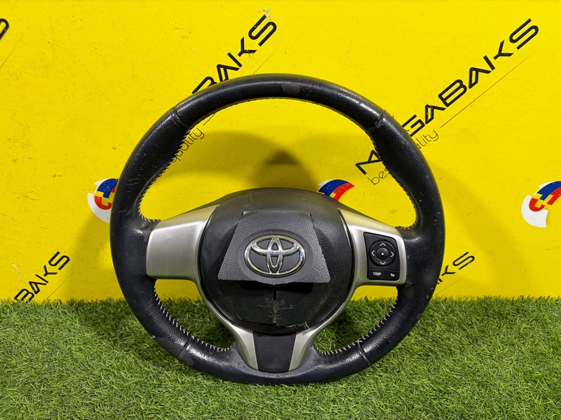 Руль TOYOTA VITZ NSP130 1NR-FKE 2015 (б/у)