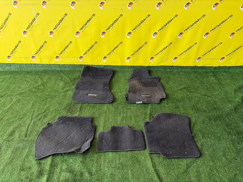 Коврики комплект TOYOTA CAMI J102E K3-VET 2005 (б/у)