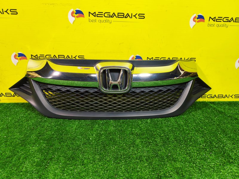 Решетка радиатора HONDA SHUTTLE GK8 L15B 2015 (б/у)