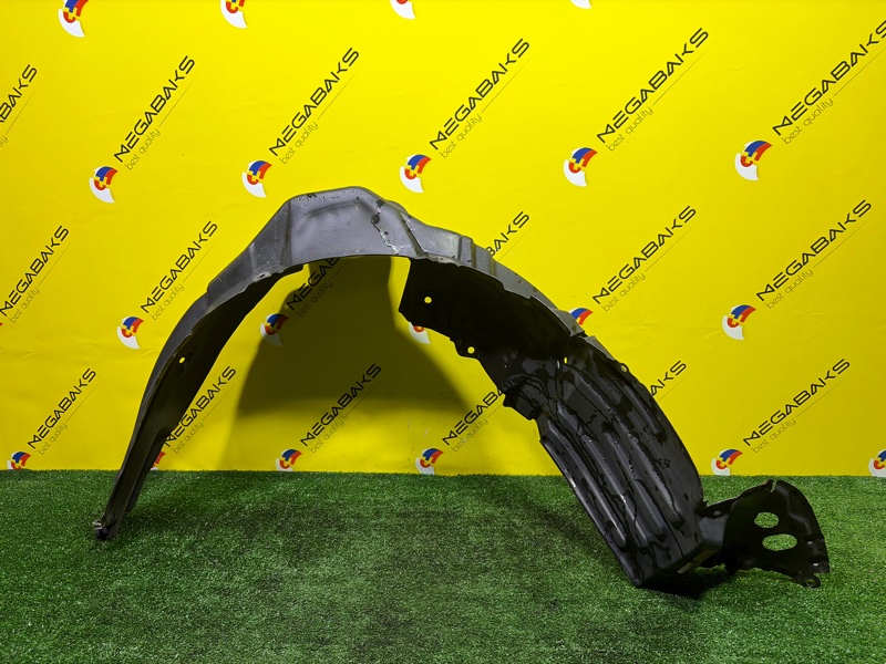Подкрылок TOYOTA VOXY AZR60 1AZ-FSE 2005 передний правый (б/у)