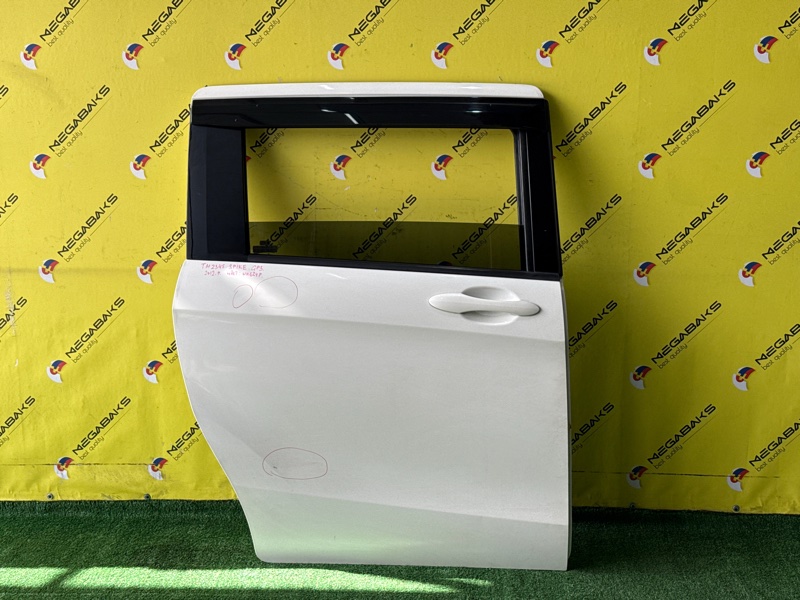 Дверь HONDA FREED SPIKE GP3 LEA 2012 задняя правая (б/у)