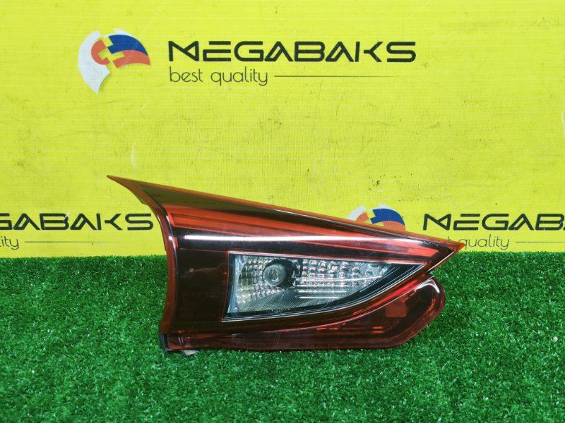 Стоп вставка MAZDA AXELA BM5FS P5-VPS 2015 левый 226-41981 (б/у)