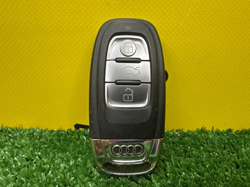 Ключ зажигания AUDI Q5 8R CNC