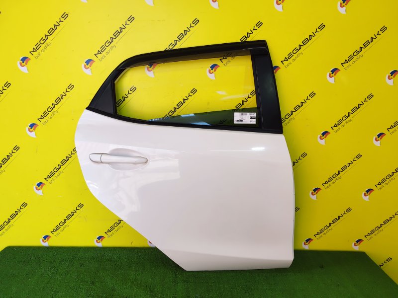 Дверь MAZDA DEMIO DE3FS ZJ-VE 2007 задняя правая (б/у)