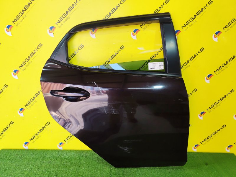 Дверь MAZDA DEMIO DE3FS ZJ-VE 2009 задняя правая (б/у)