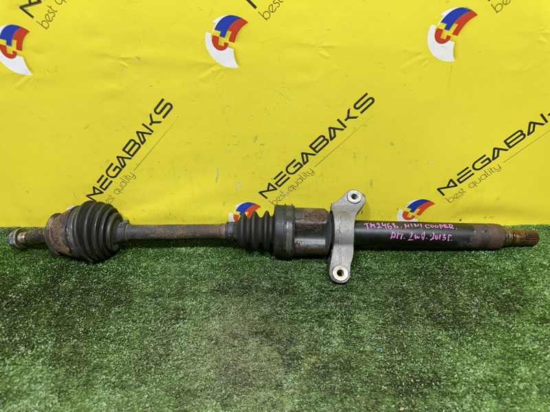 Привод MINI CLUBMAN R55 N18B16 2013 передний правый (б/у)