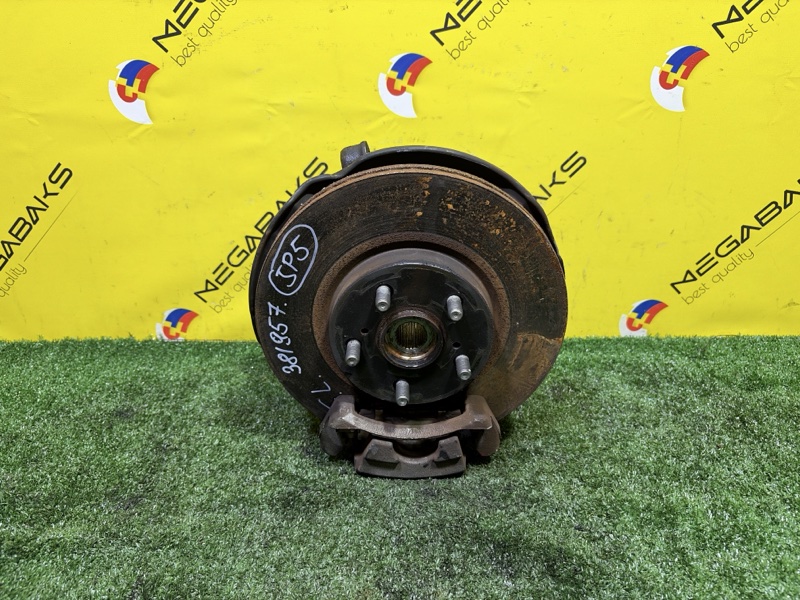Ступица TOYOTA RACTIS NCP120 1NZ-FE 2013 передняя левая (б/у)