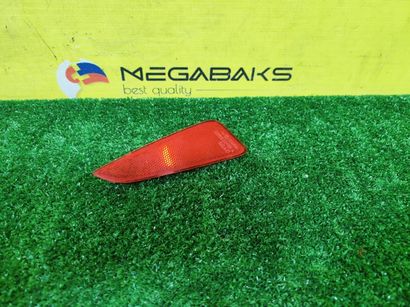 Катафот в бампер TOYOTA YARIS MXPA10 M15A-FXE 2022 задний левый 10-106 (б/у)