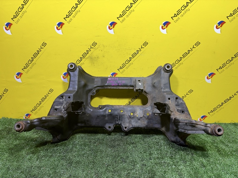 Балка под двс NISSAN X-TRAIL NT30 QR20DE 2005 (б/у)