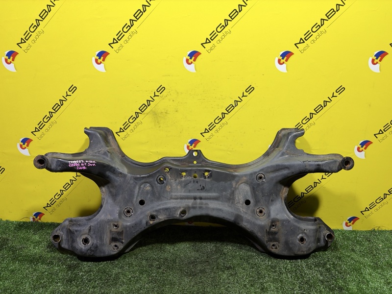 Балка под двс TOYOTA NOAH ZRR70 3ZR-FAE 2009 (б/у)