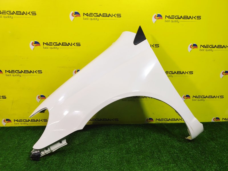 Крыло TOYOTA PLATZ NCP12 1NZ-FE 2000 переднее левое 040, IMODEL (б/у)
