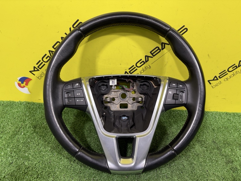 Руль VOLVO V40 MV48 B4164T 2013 (б/у)