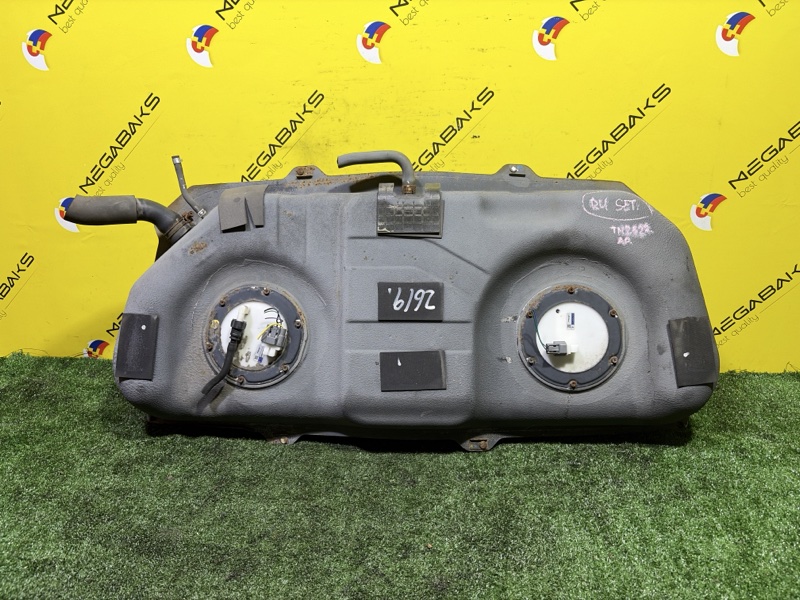 Бензобак NISSAN AD VZNY12 HR16DE 2011 17040JJ40B (б/у)