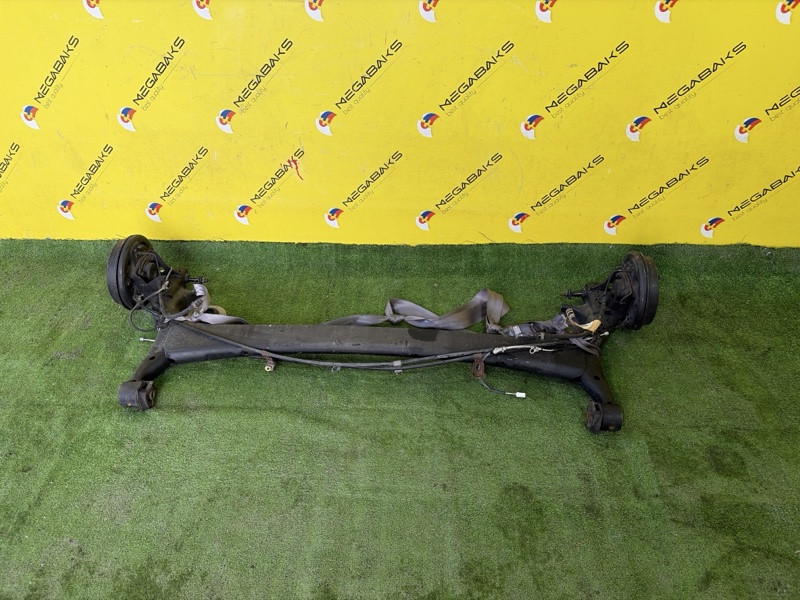 Балка подвески TOYOTA PLATZ NCP12 1NZ-FE 2000 задняя (б/у)