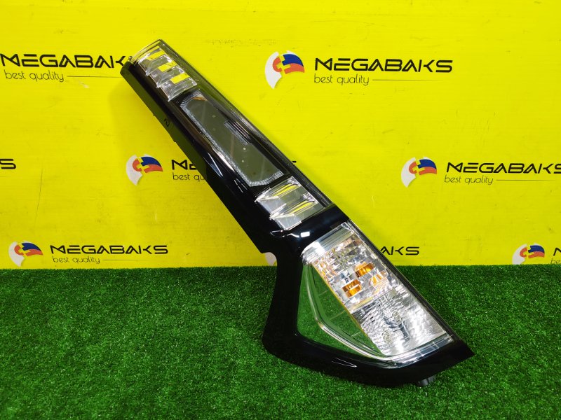 Стоп-сигнал TOYOTA TANK M900A 1KR-FE 2019 правый 220-69045 (б/у)