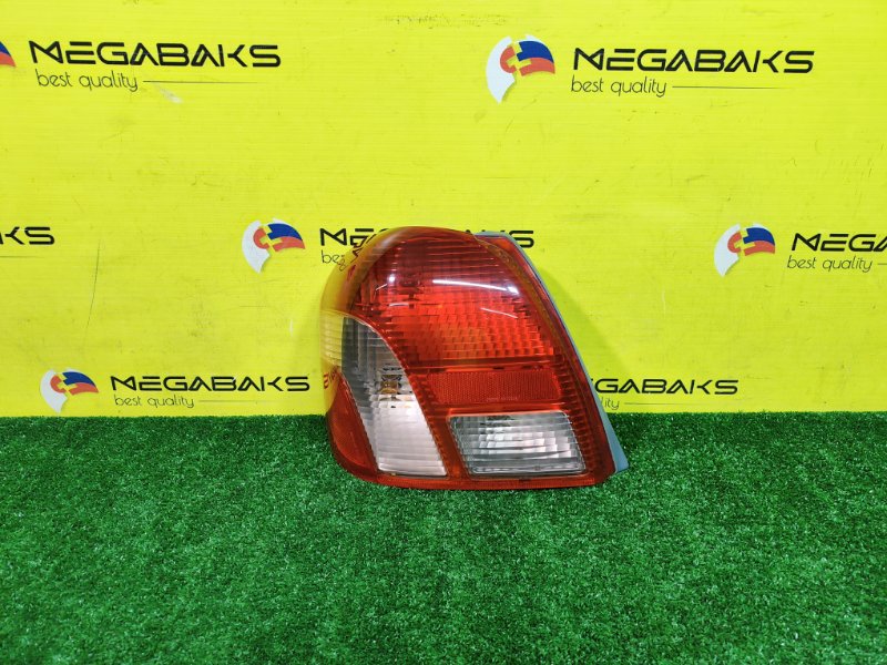 Стоп-сигнал TOYOTA PLATZ NCP12 1NZ-FE 2000 левый 52-013 (б/у)