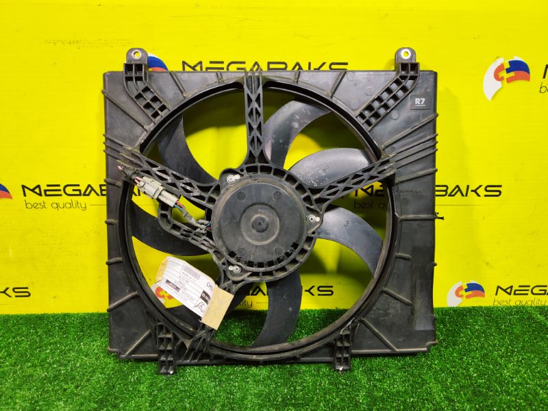 Диффузор радиатора NISSAN MARCH K13 HR12DE 2012 (б/у)