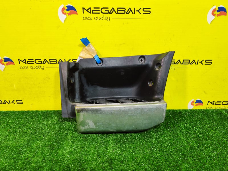 Подножка MITSUBISHI CANTER FB70B 4M42 2007 передняя левая (б/у)