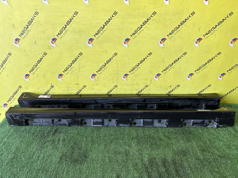 Порог TOYOTA RACTIS NCP120 1NZ-FE 2013 (б/у)