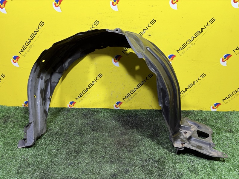 Подкрылок TOYOTA RACTIS NCP120 1NZ-FE 2013 передний левый (б/у)