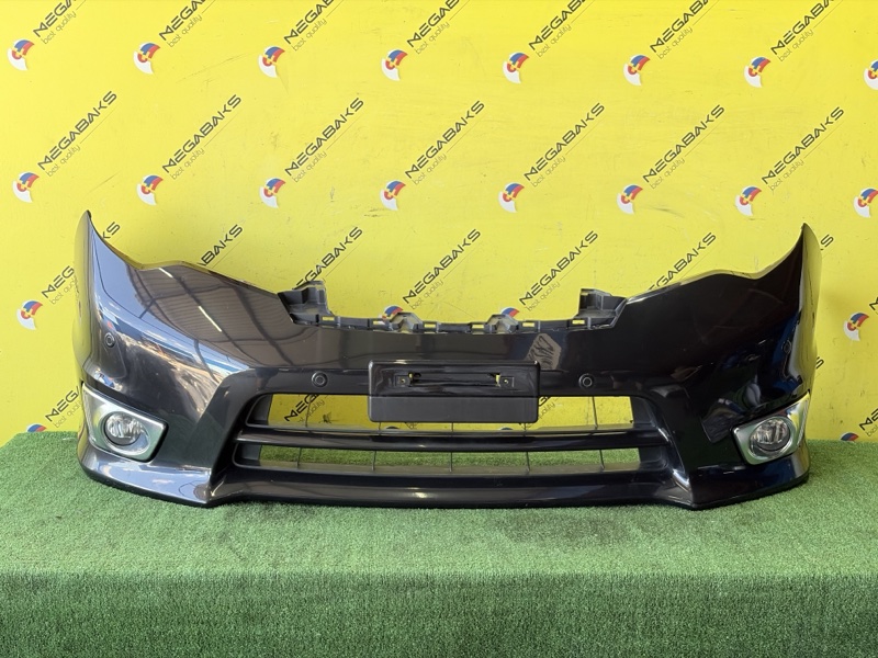 Бампер NISSAN SERENA HFC26 передний (б/у)