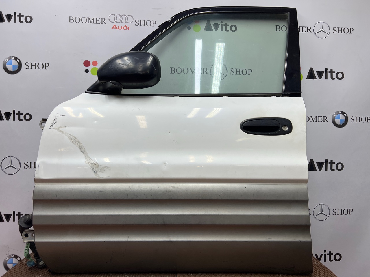 Дверь передняя левая RAV4 1998 XA10 Дверь передняя левая RAV4 1998 XA10