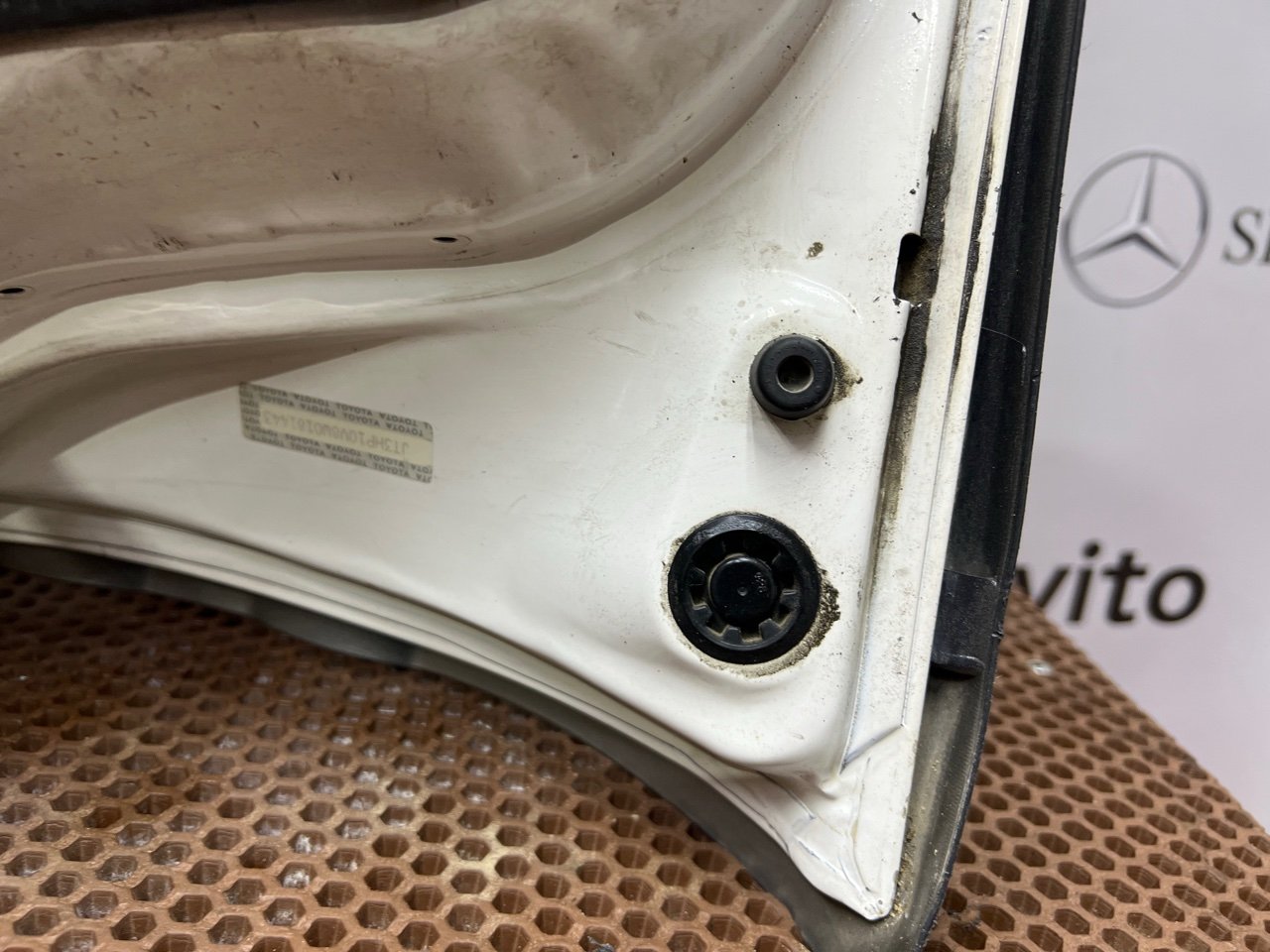 Дверь передняя левая RAV4 1998 XA10 Дверь передняя левая RAV4 1998 XA10