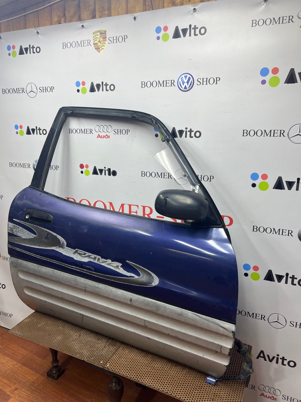 Дверь передняя правая RAV4 1998 XA10 Дверь передняя правая RAV4 1998 XA10