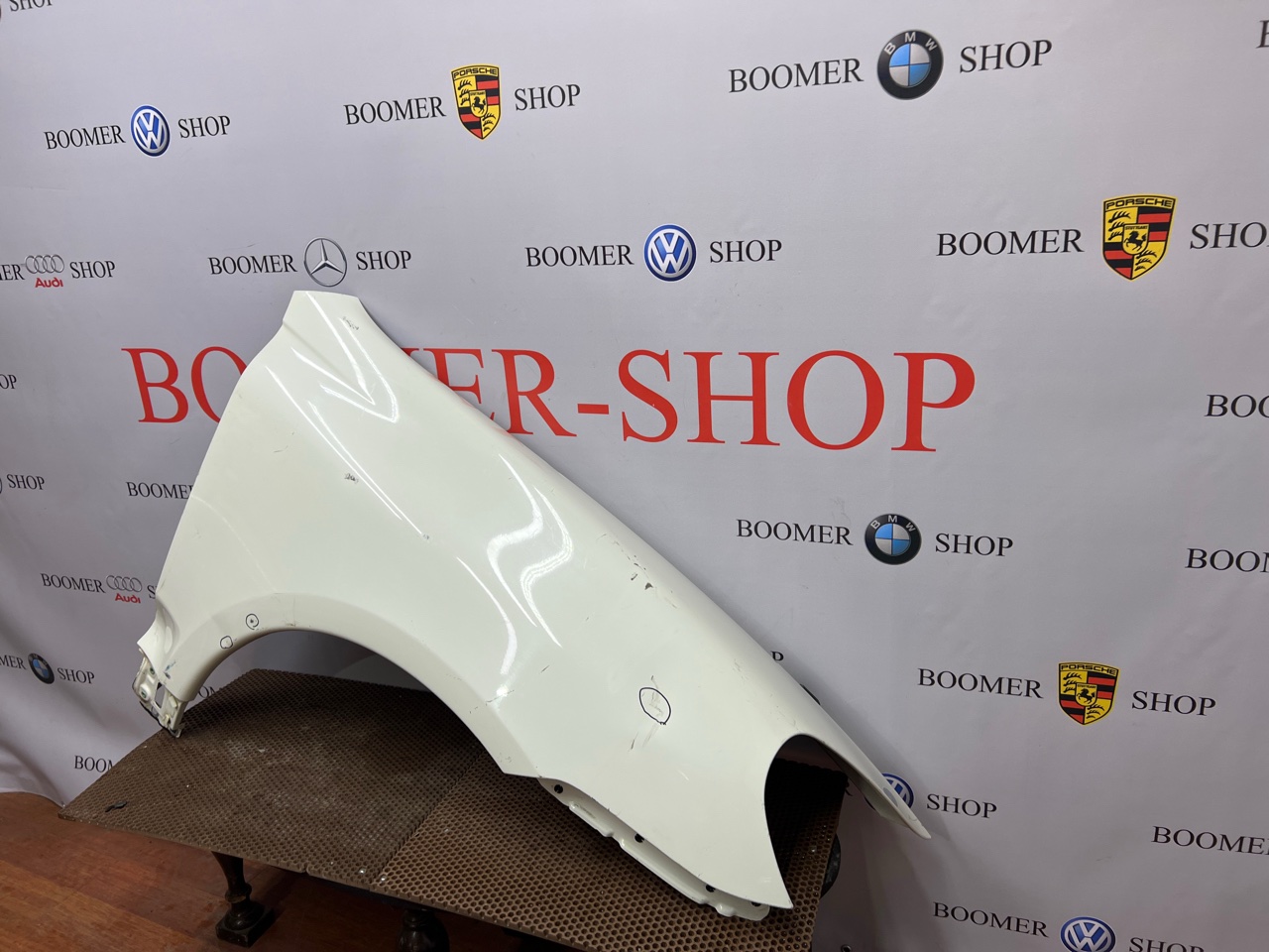 Крыло переднее правое Porsche Cayenne 957