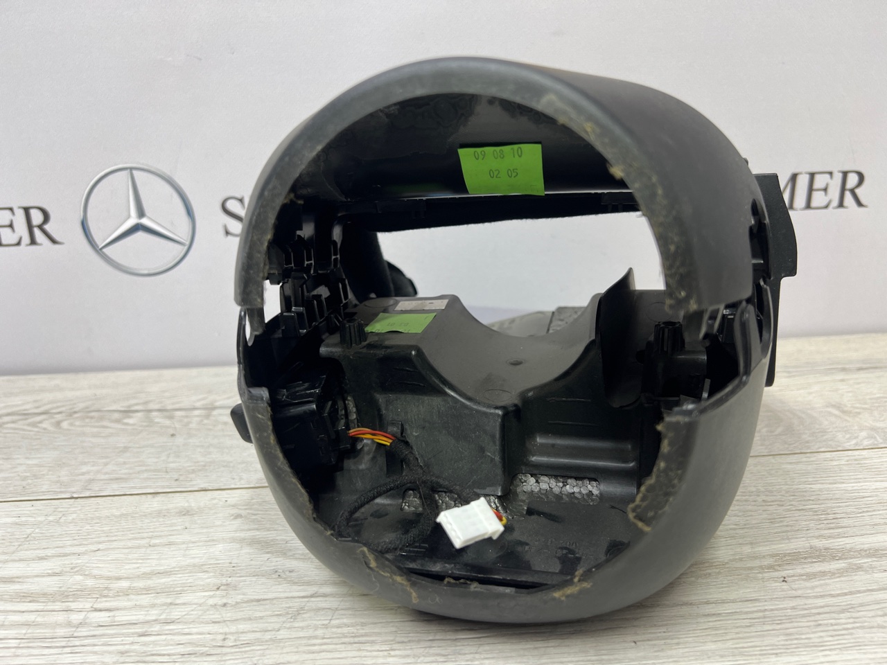 Пыльник рулевой колонки 5 2010 F10 Пыльник рулевой колонки 5 2010 F10