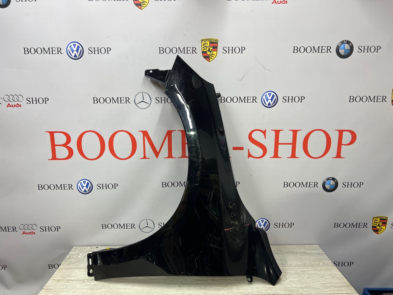 Крыло переднее левое Volvo S60 2015 31218882 контрактная