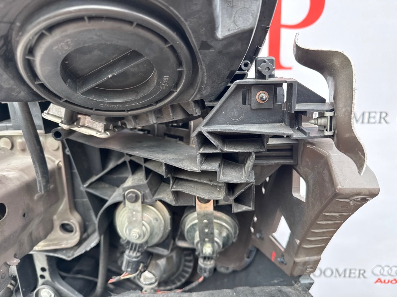 Ноускат передний R60 2010-2016 Countryman Ноускат передний R60 2010-2016 Countryman