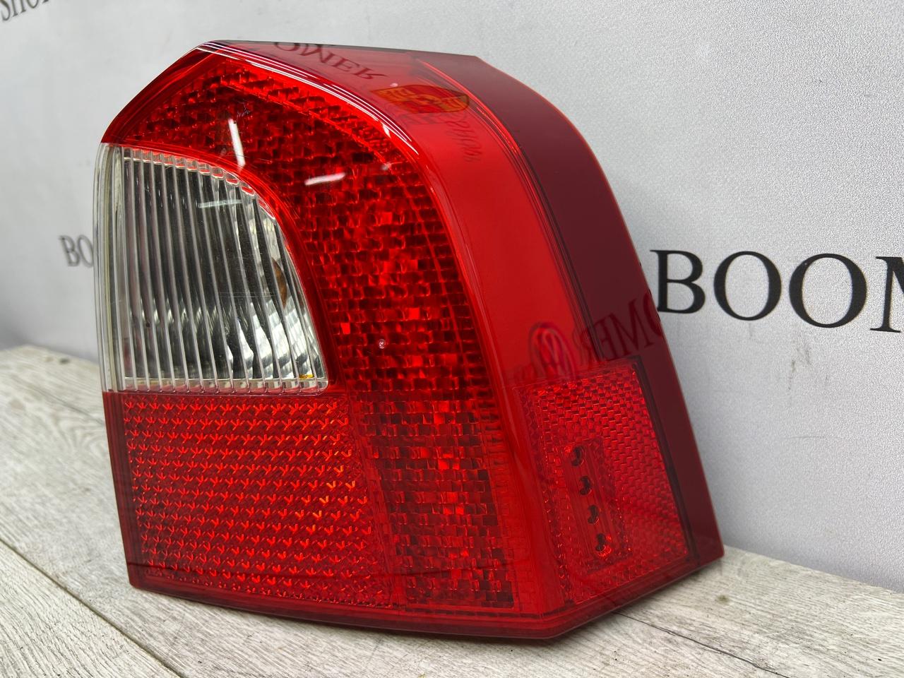 Фонарь правый XC70 2010 BZ